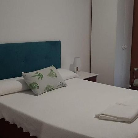 Alojamiento Casa Leon Santoña 외부 사진
