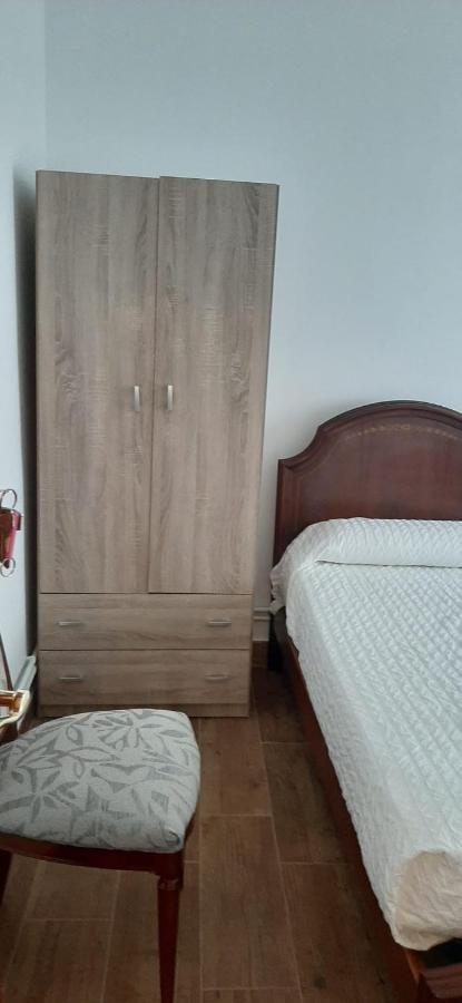 Alojamiento Casa Leon Santoña 외부 사진
