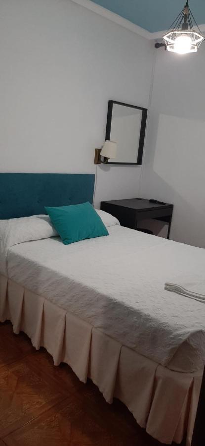Alojamiento Casa Leon Santoña 외부 사진